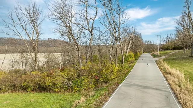 $449,900 | 1 Hartford Pike, Aurora, IN 47001