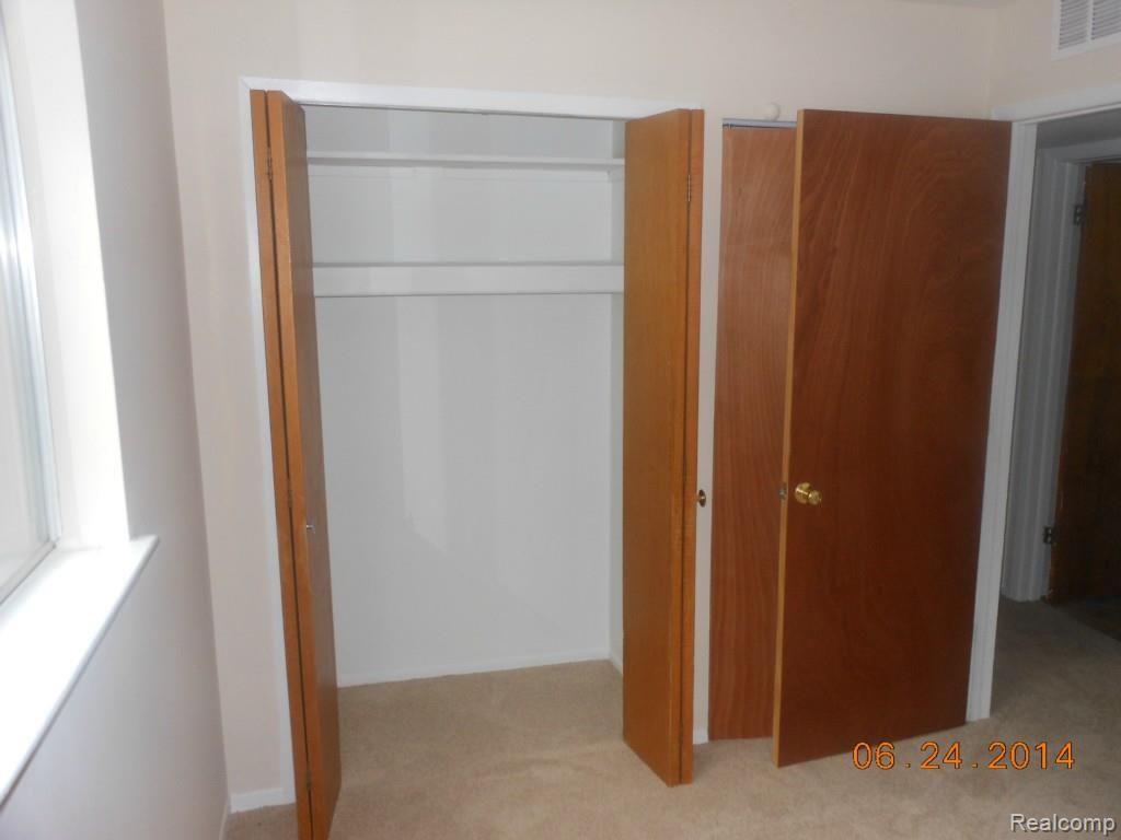 4179-4181 Venoy Road Wayne, MI 48184 - Photo 11 of 27 6-24-2014 071.jpg