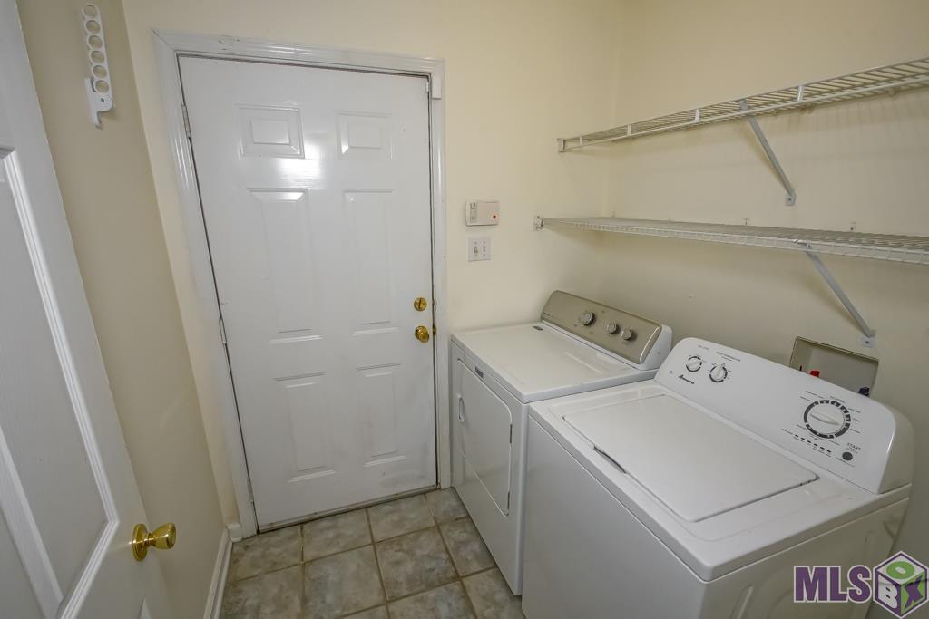 1352 Harwich Drive Baton Rouge, LA 70820 - Photo 22 of 34