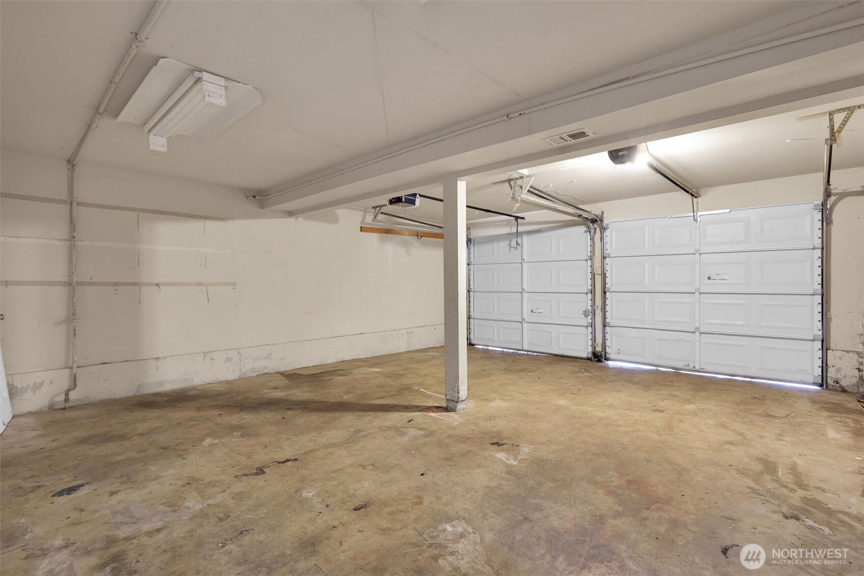 18518 131st Avenue Southeast Renton, WA 98058 - Photo 27 of 34 a view of a room with an empty space