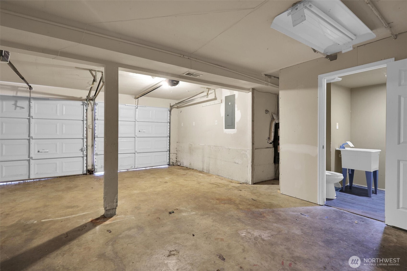 18518 131st Avenue Southeast Renton, WA 98058 - Photo 28 of 34