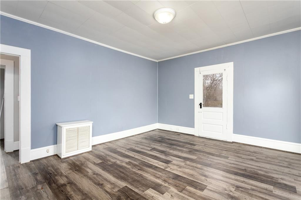 1611 Vaughn Road Burlington, NC 27217 - Photo 7 of 24 Gallery Image 7