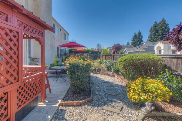 $758,000 | 9351 Lufkin Way, Elk Grove, CA 95758