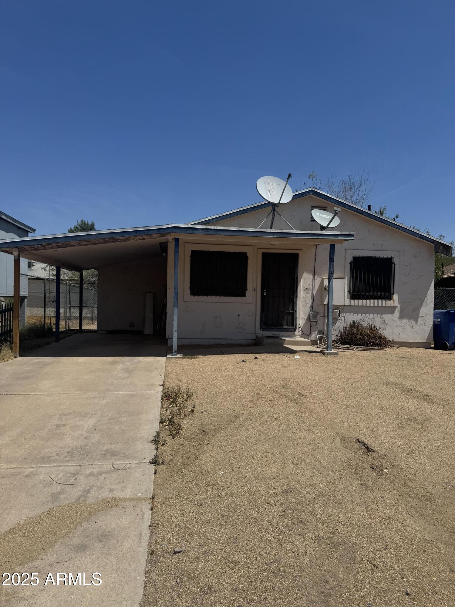 1014 East Romley Road Phoenix, AZ 85040 - Photo 1 of 18 IMG_2054