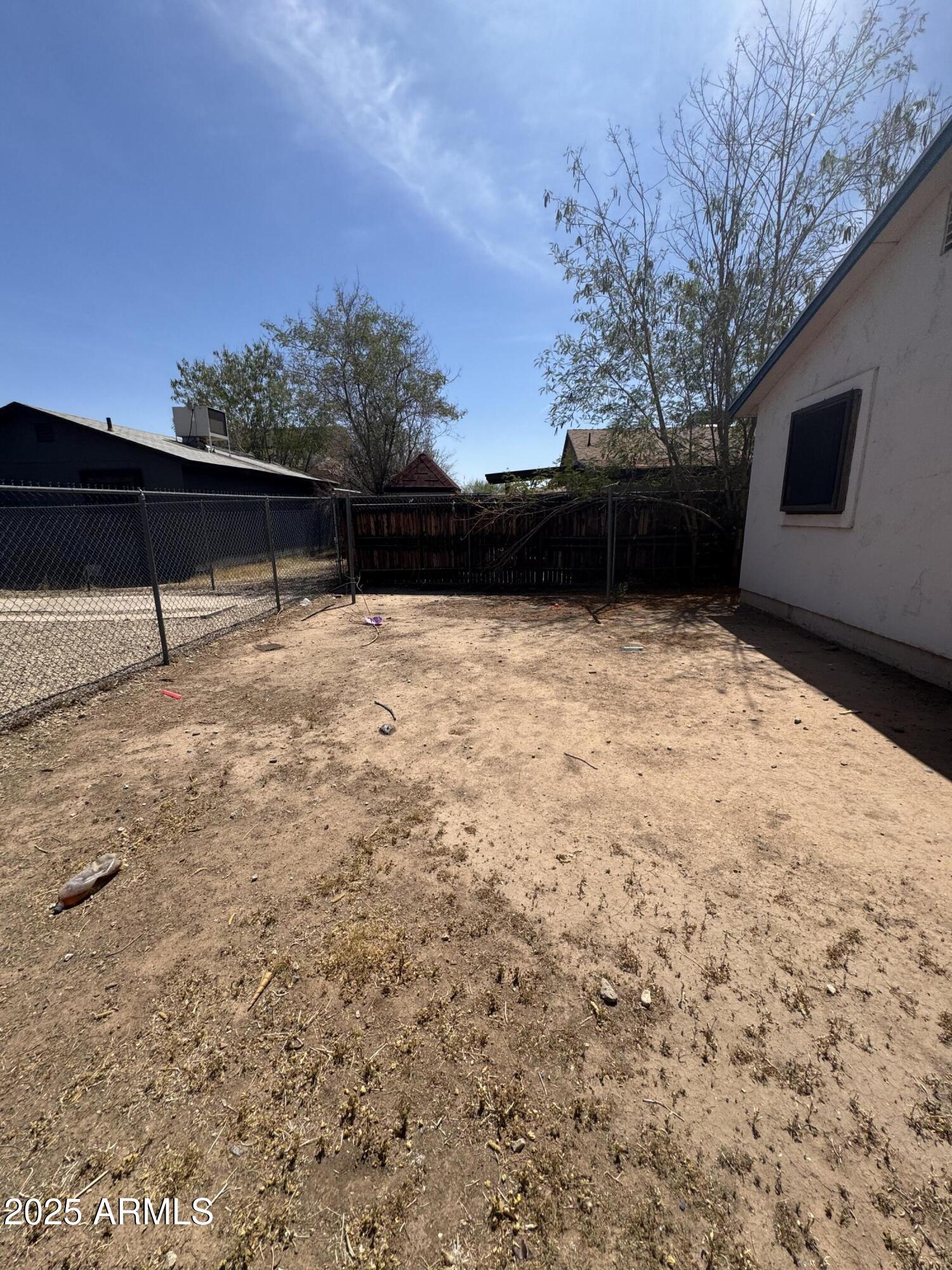 1014 East Romley Road Phoenix, AZ 85040 - Photo 16 of 18 IMG_2048