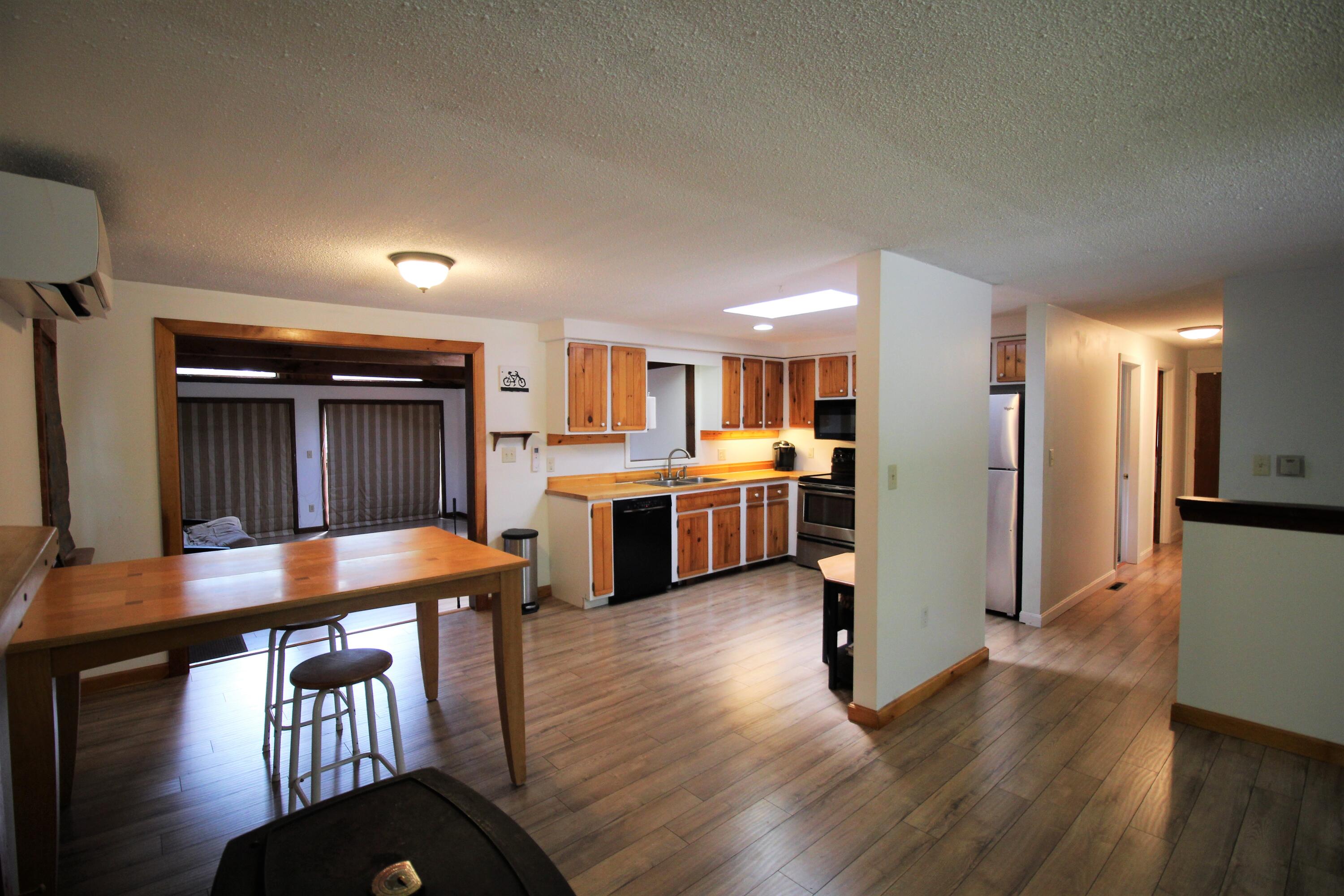 280 Thompson Point Road Naples, ME 04055 - Photo 15 of 87 3.6