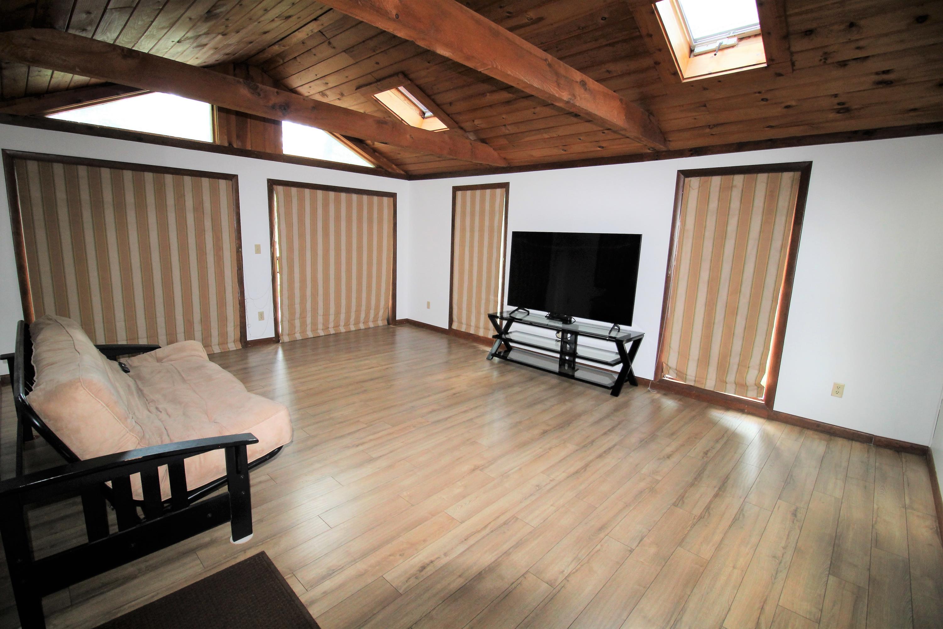 280 Thompson Point Road Naples, ME 04055 - Photo 3 of 87 2.0