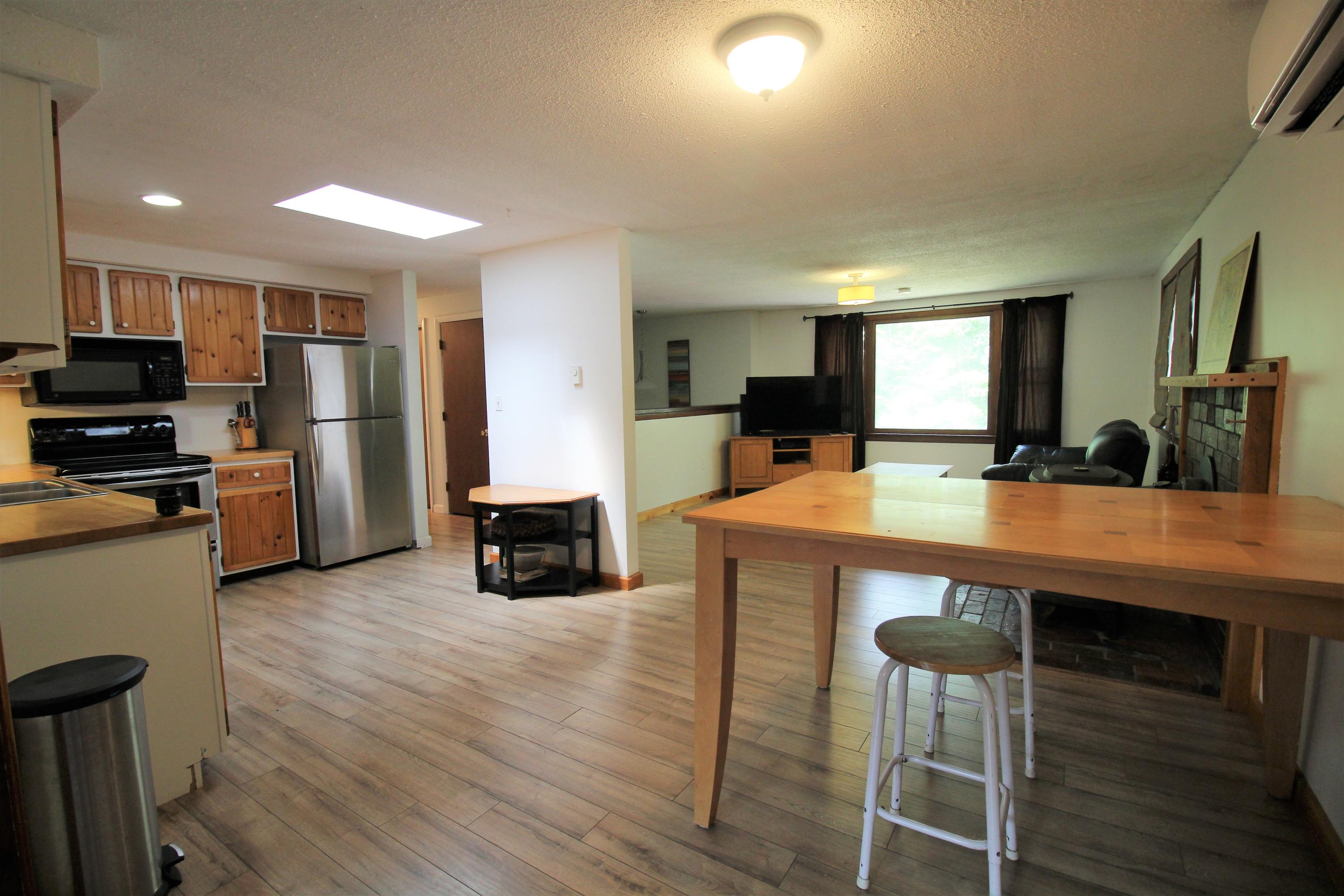 280 Thompson Point Road Naples, ME 04055 - Photo 9 of 87 3.0