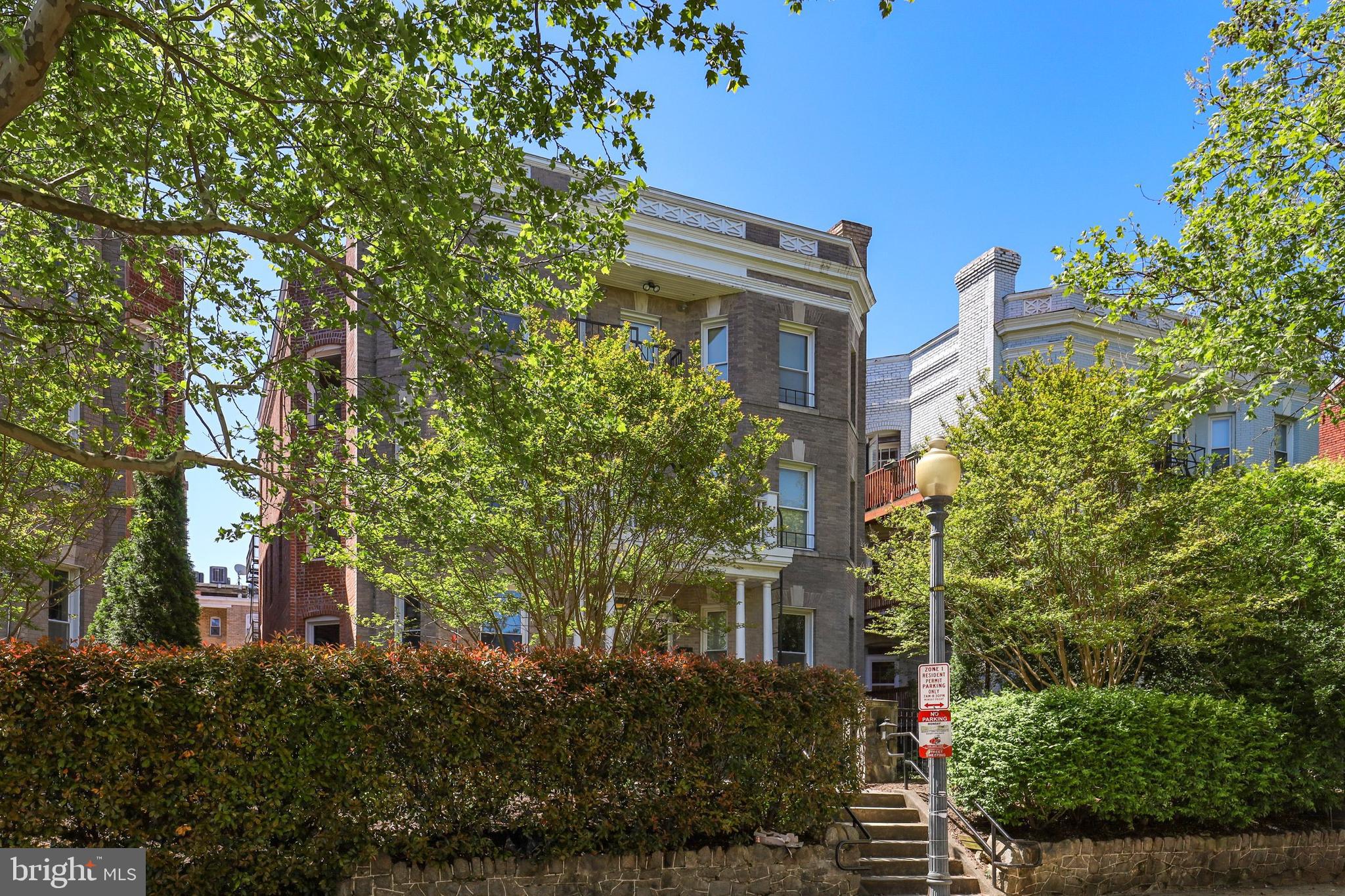 1108 Columbia Road Northwest, Unit 304 Washington, DC 20009 - Photo 20 of 22