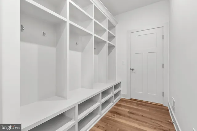 a view of room with walk in closet