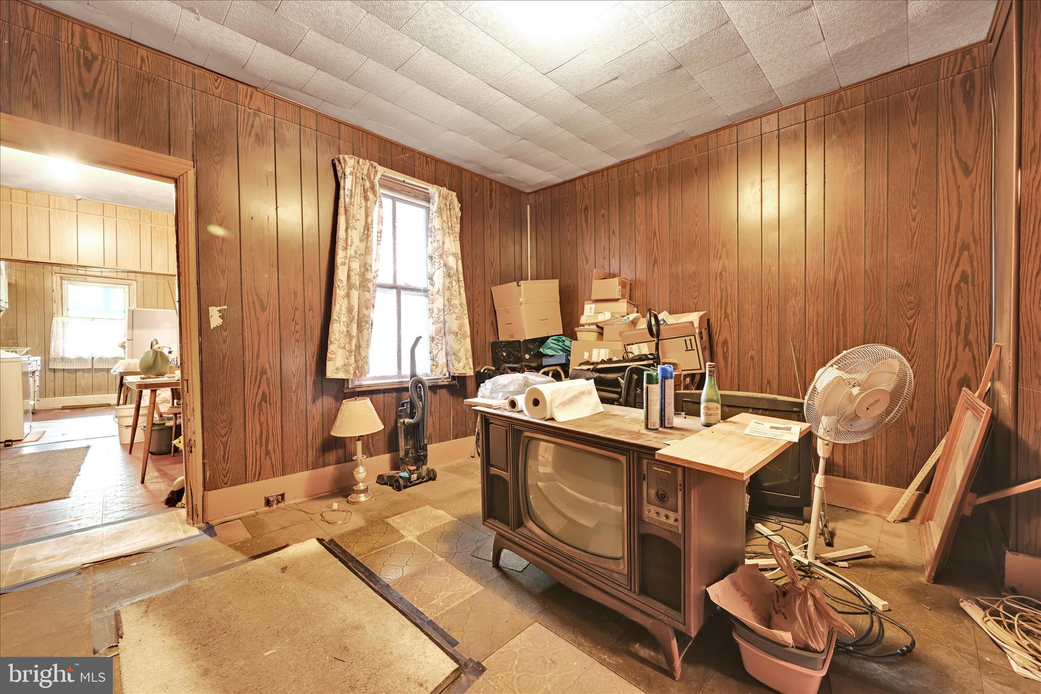 355 South 9th Street Lebanon, PA 17042 - Photo 15 of 29 a room with gym equipment