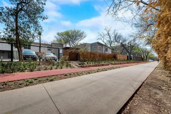 $415,000 | 4241 Buena Vista Street, Unit 8, Dallas, TX 75205