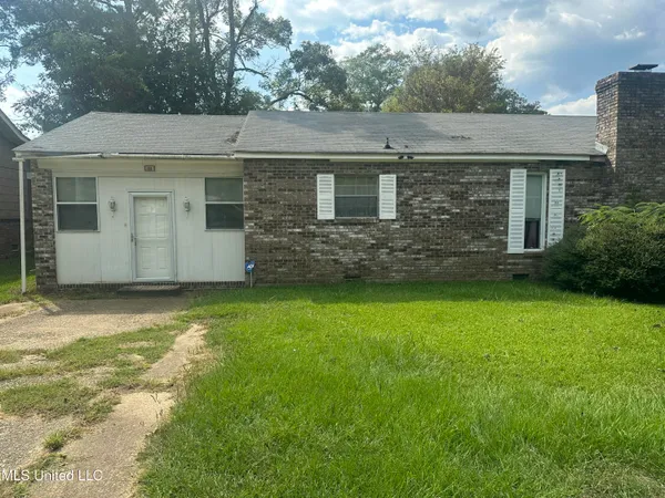 $110,000 | 109 Center Street, Crystal Springs, MS 39059