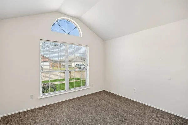 $2,300 | 1914 Lennox Lane, Arlington, TX 76018