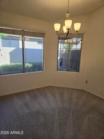 $2,200 | 3033 East Siesta Lane, Phoenix, AZ 85050