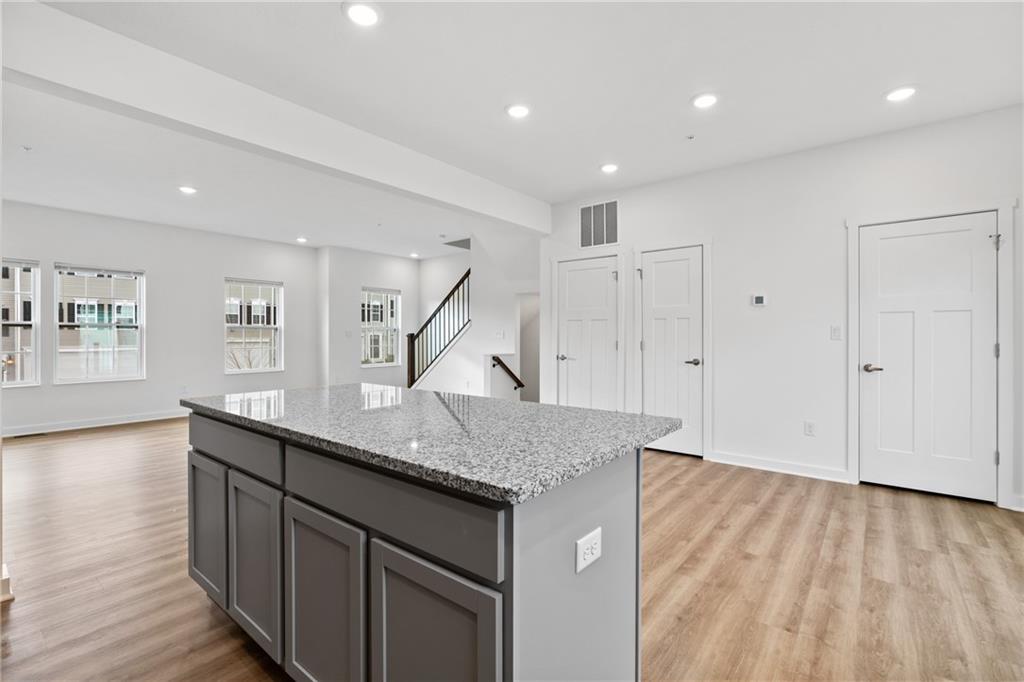 179 Lockheed Drive Coraopolis, PA 15108 - Photo 11 of 27