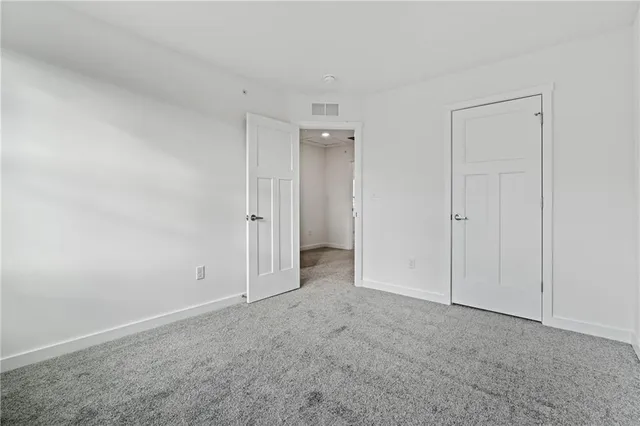 $3,000 | 179 Lockheed Drive, Coraopolis, PA 15108