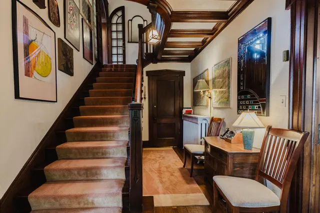 $699,000 | 2615 North Summit Avenue, Milwaukee, WI 53211