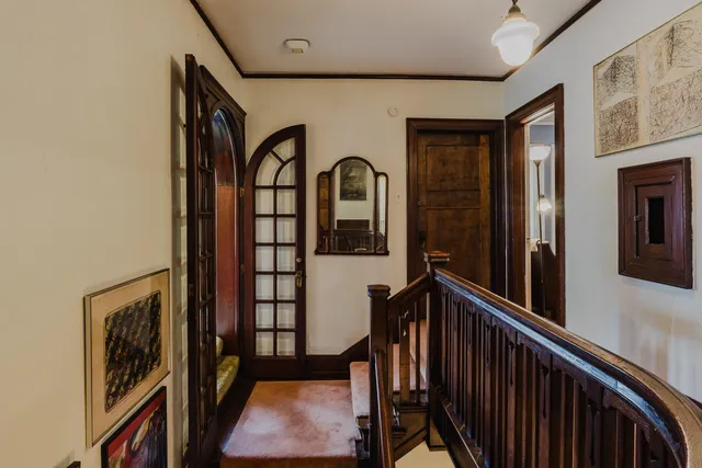 $699,000 | 2615 North Summit Avenue, Milwaukee, WI 53211