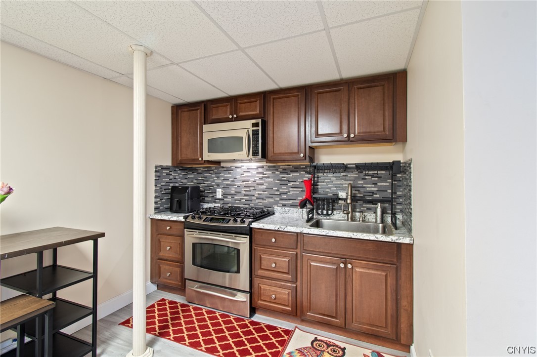 4 Hampstead Drive Penfield, NY 14580 - Photo 36 of 43