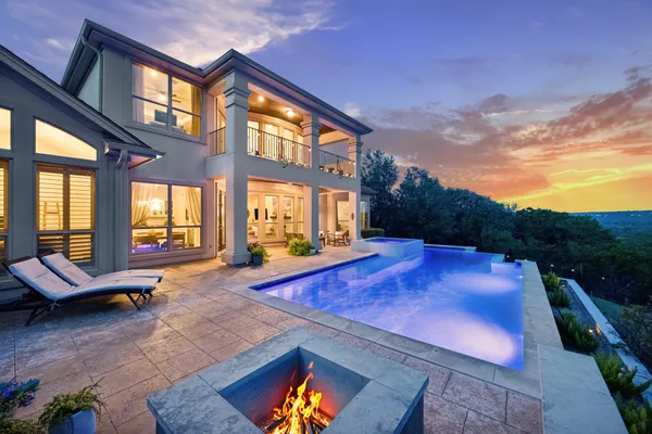 12001 Azure Shores Court, Austin, TX 78732