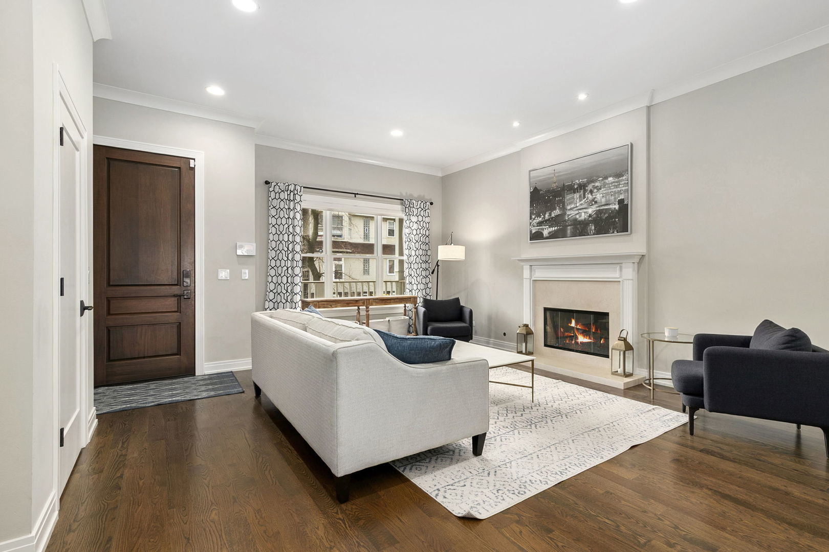 1648 West Fletcher Street Chicago, IL 60657 - Photo 2 of 50