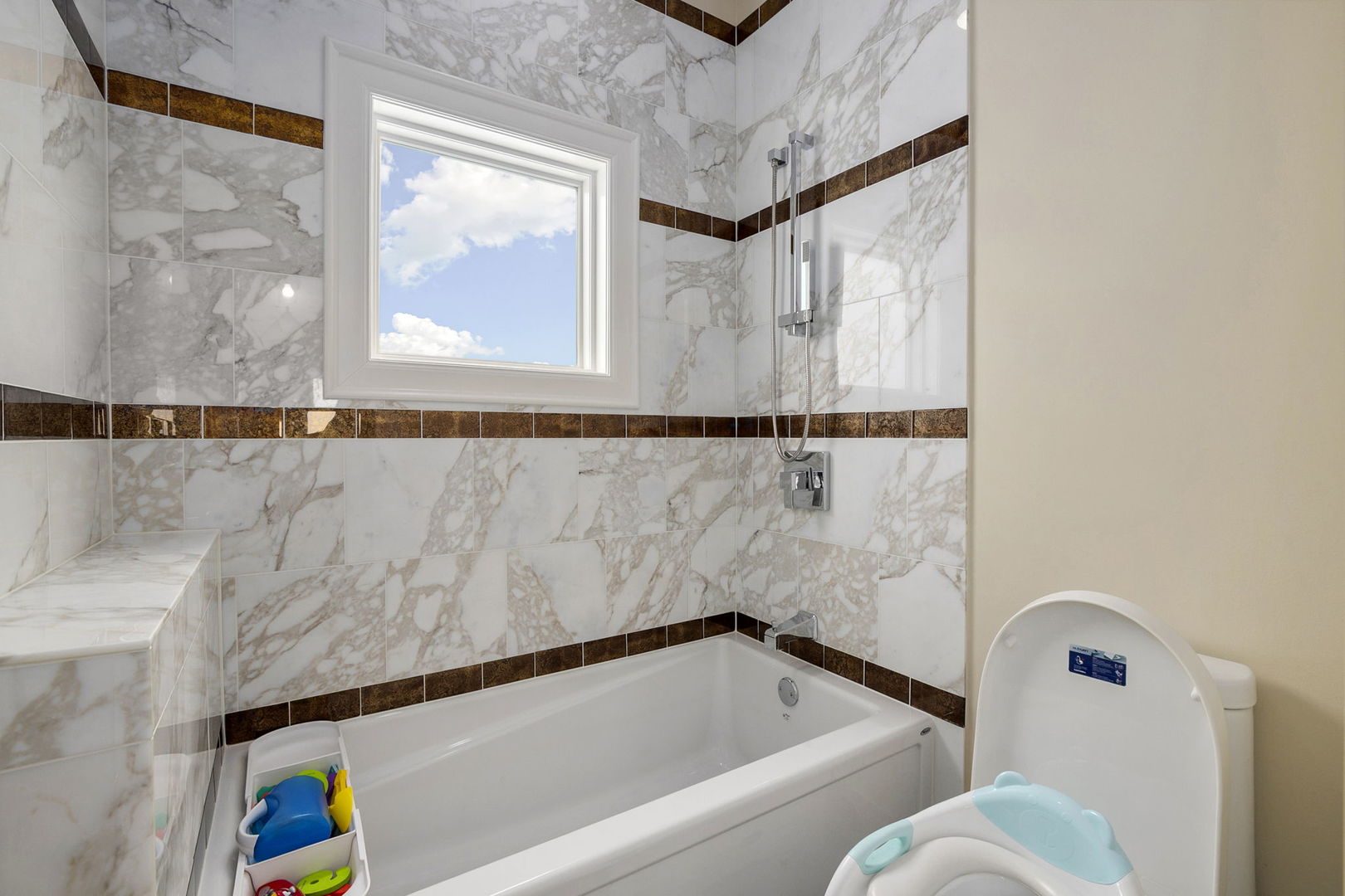 1648 West Fletcher Street Chicago, IL 60657 - Photo 27 of 50