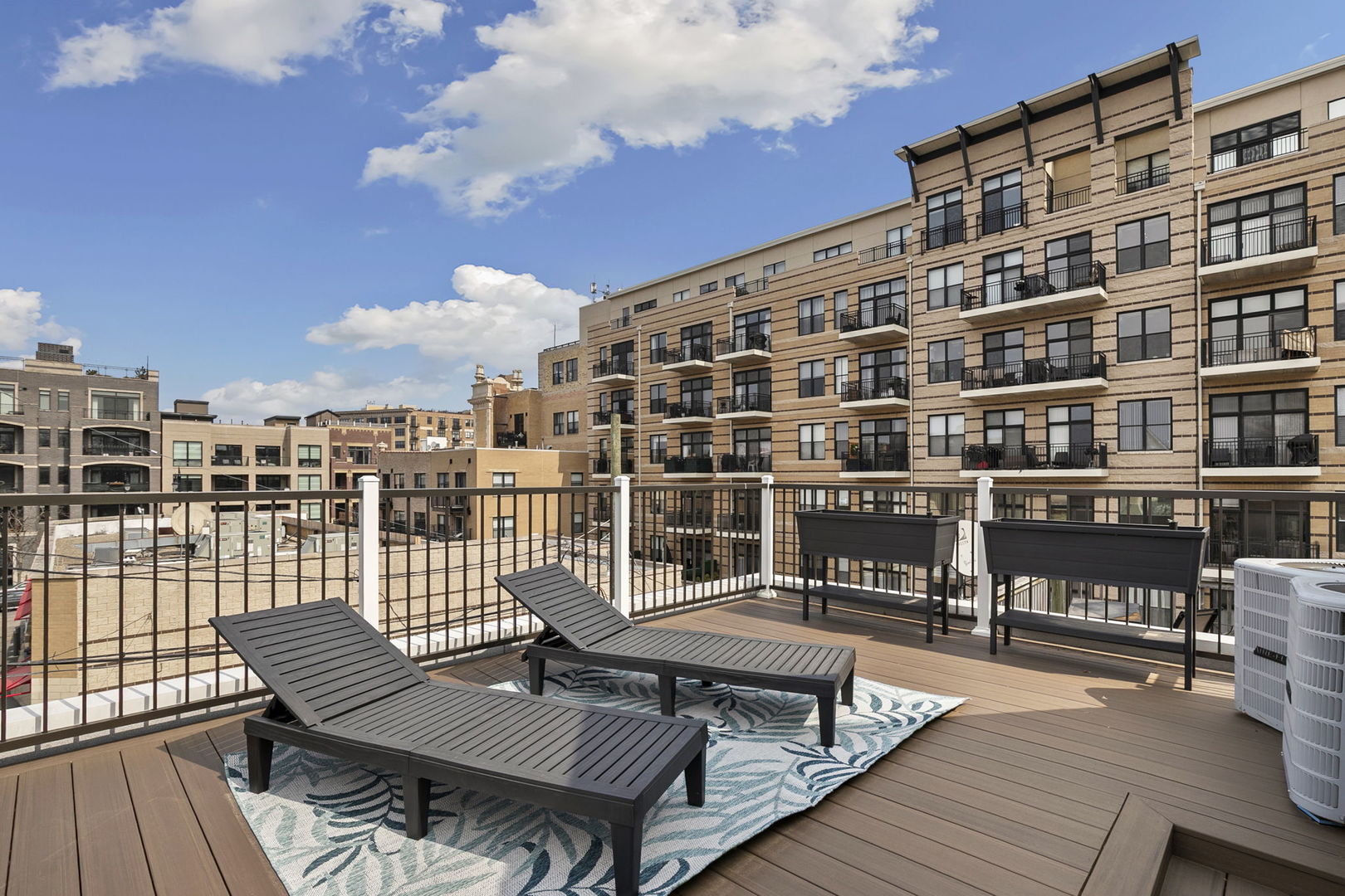 1648 West Fletcher Street Chicago, IL 60657 - Photo 35 of 50