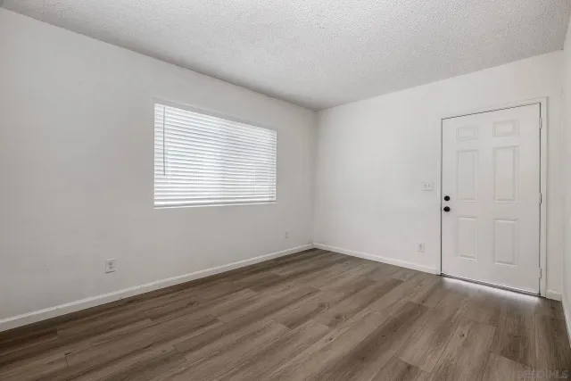 $1,250,000 | 5436-4 Imperial Avenue, San Diego, CA 92114