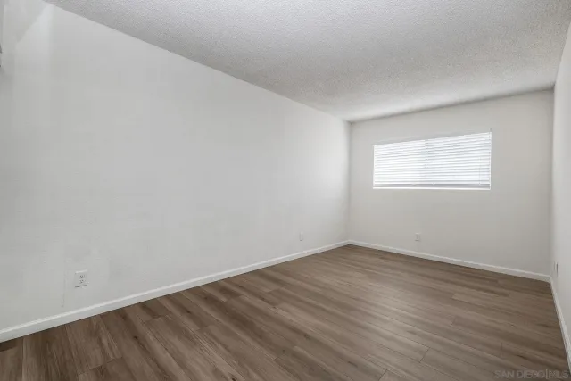 $1,250,000 | 5436-4 Imperial Avenue, San Diego, CA 92114