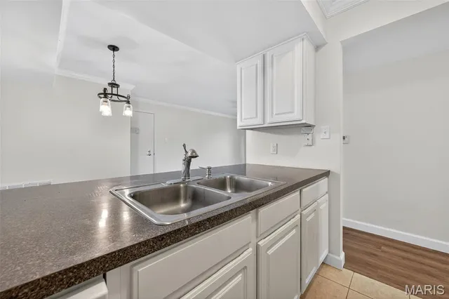 $174,900 | 530 Nirk Avenue, Unit F, St. Louis, MO 63122