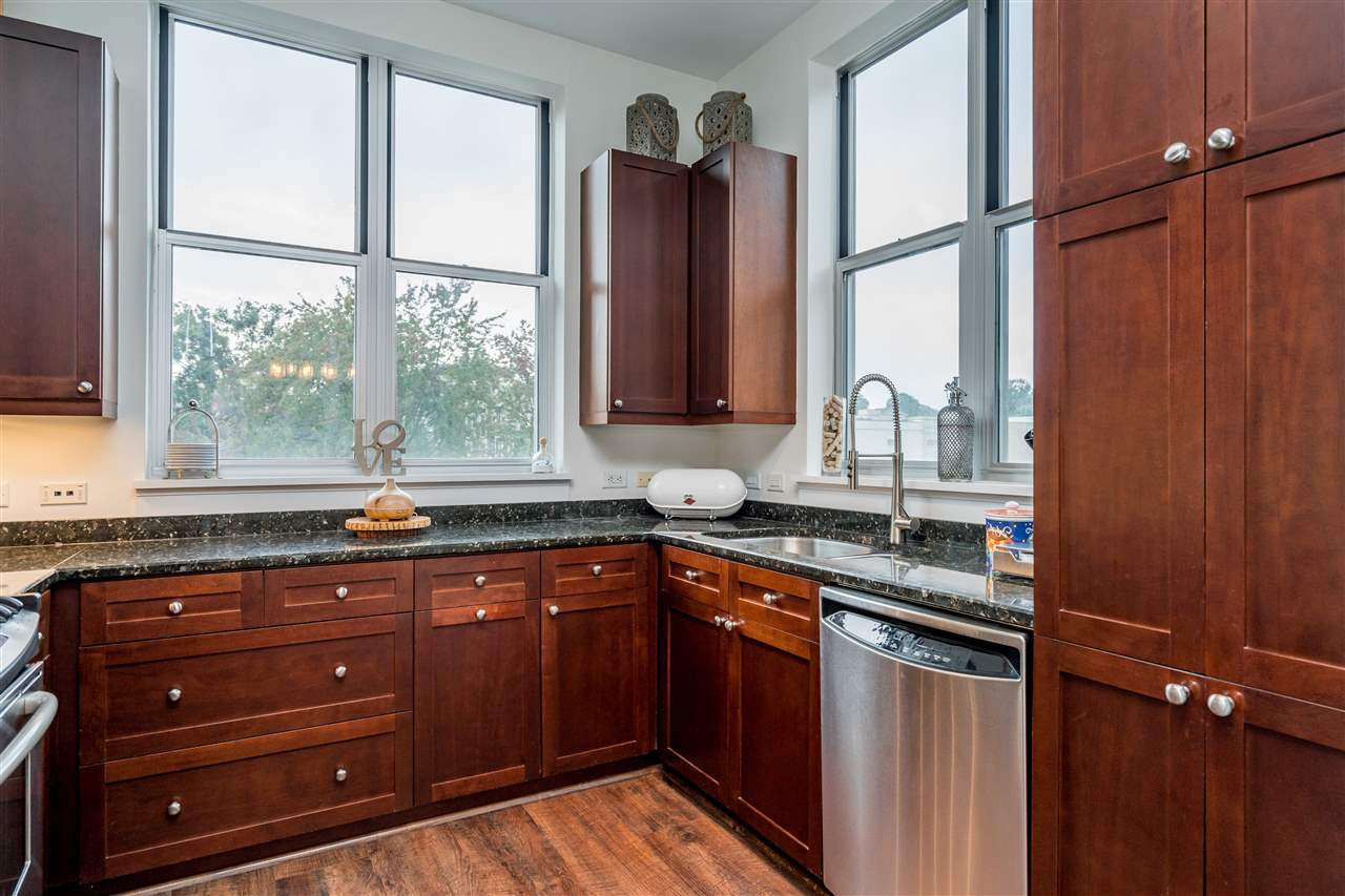 618 North Boylan Avenue, Unit 404 Raleigh, NC 27603 - Photo 11 of 29 Photo 11