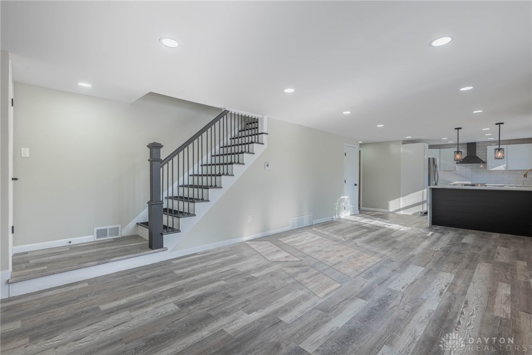 5125 Shiloh Springs Road Dayton, OH 45426 - Photo 8 of 48
