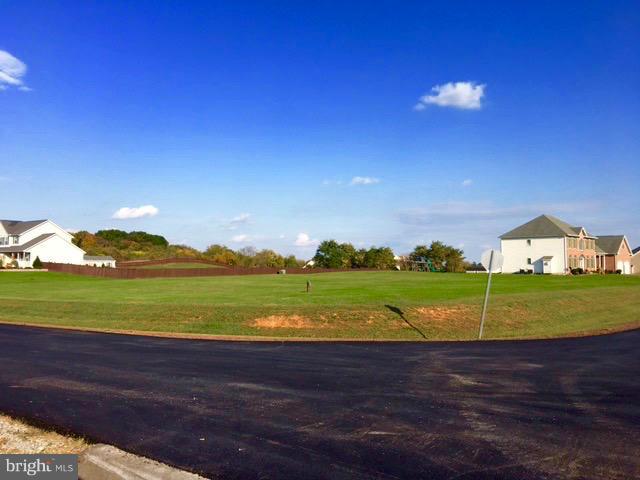 2 North Ridge Hedgesville, WV 25427 - Photo 2 of 5 View