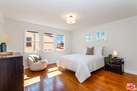 $899,000 | 4118 5th Avenue, Los Angeles, CA 90008