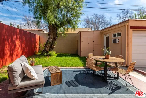$899,000 | 4118 5th Avenue, Los Angeles, CA 90008
