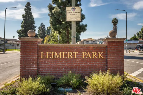 $899,000 | 4118 5th Avenue, Los Angeles, CA 90008