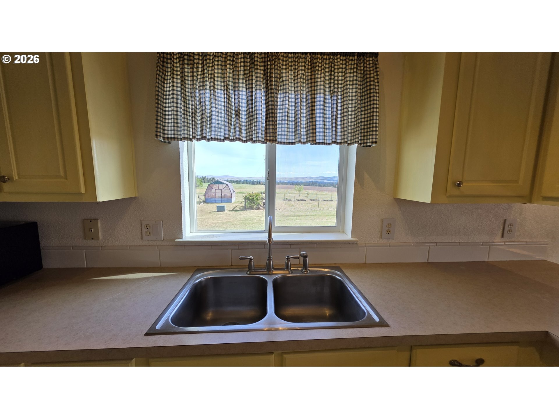 4 Buena Vista Road Goldendale, WA 98620 - Photo 8 of 34