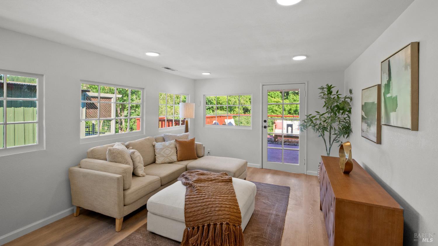 15627 Riverside Drive Guerneville, CA 95446 - Photo 19 of 79