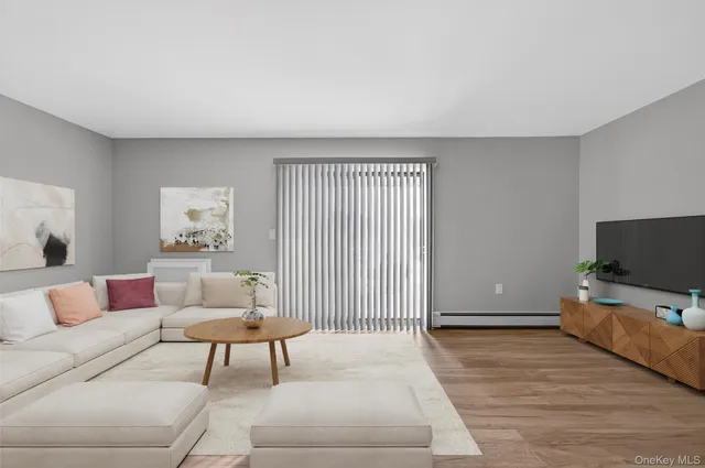 $225,000 | 231 Concord Lane, Middletown, NY 10940