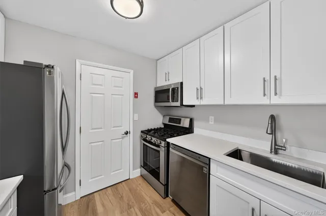 $225,000 | 231 Concord Lane, Middletown, NY 10940