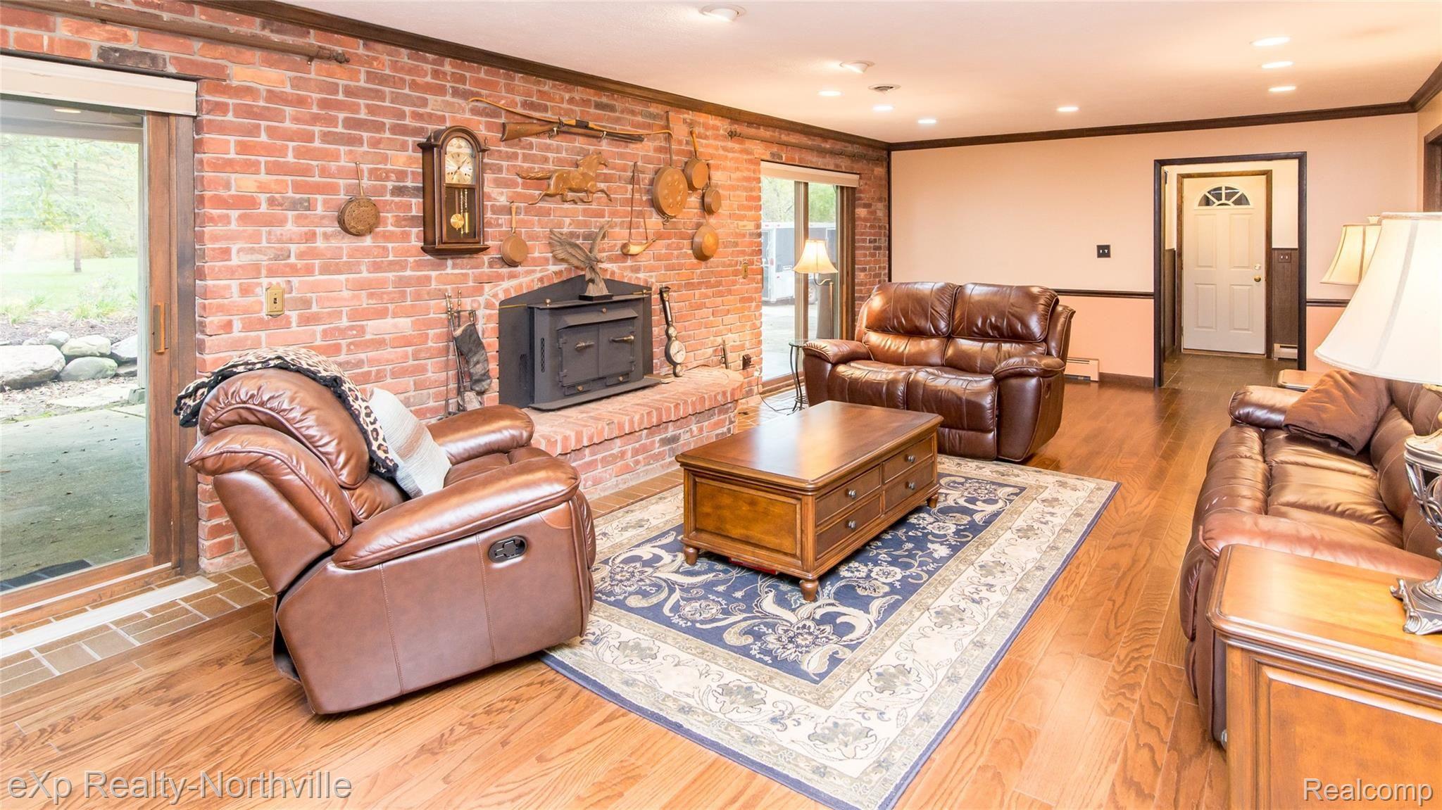 22265 Currie Road Northville, MI 48167 - Photo 59 of 86 058_34.jpg