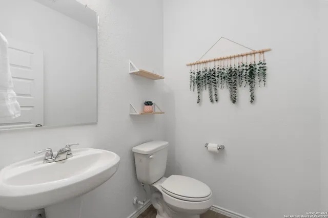 a view of a backyard with grass