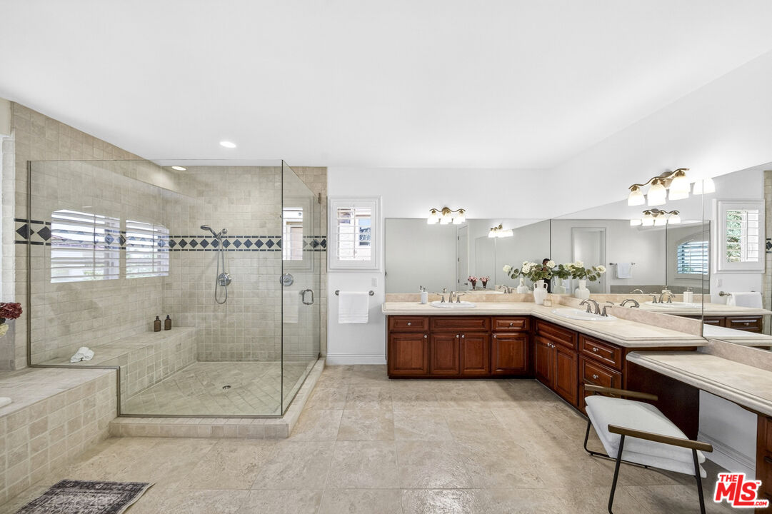 22355 South Summit Ridge Circle Chatsworth, CA 91311 - Photo 53 of 75