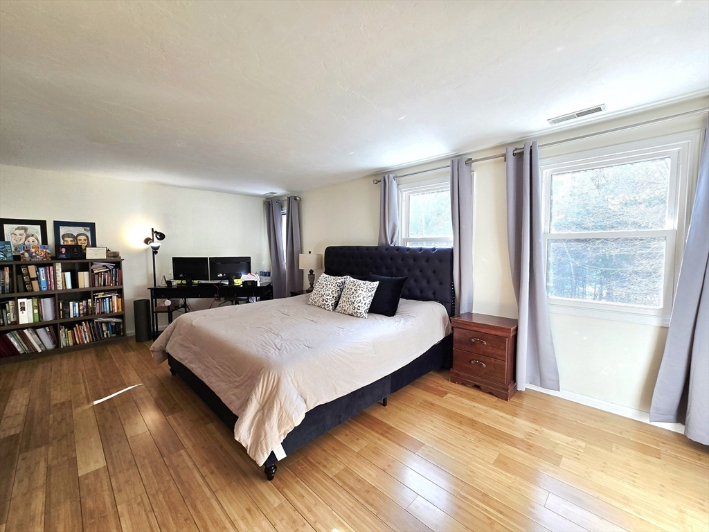 4 Villa Roma Drive, Unit 4 Tewksbury, MA 01876 - Photo 23 of 42