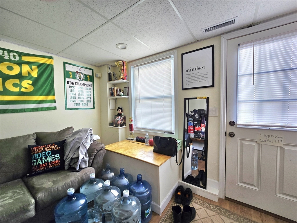 4 Villa Roma Drive, Unit 4 Tewksbury, MA 01876 - Photo 33 of 42