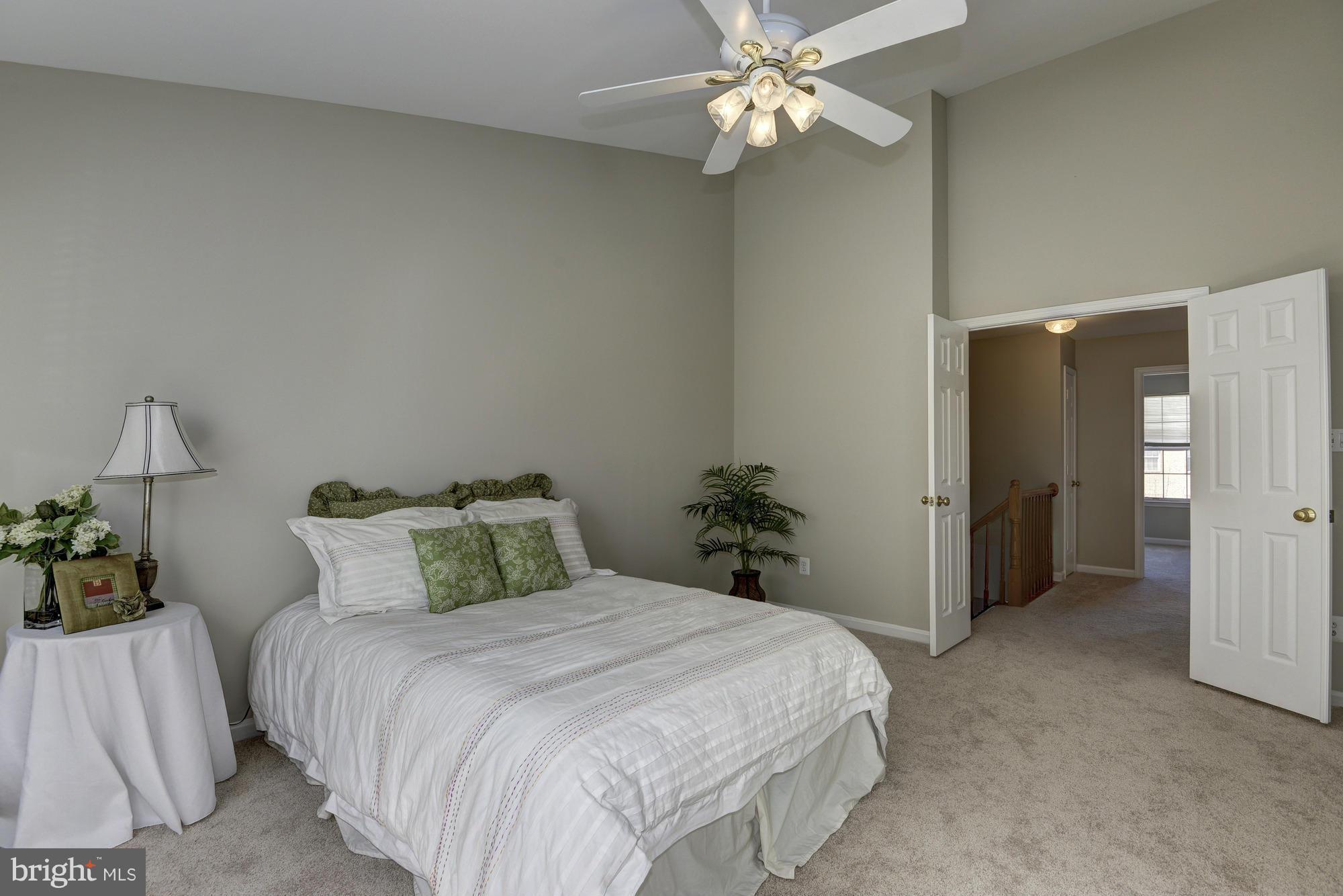 2827 Roesh Way Vienna, VA 22181 - Photo 20 of 30 Bedroom (Master)