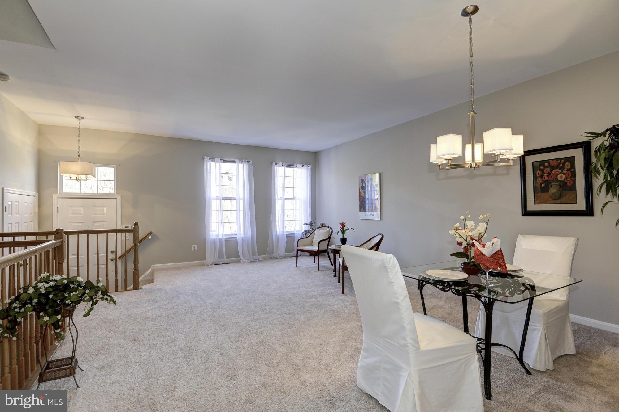 2827 Roesh Way Vienna, VA 22181 - Photo 8 of 30 Dining Room