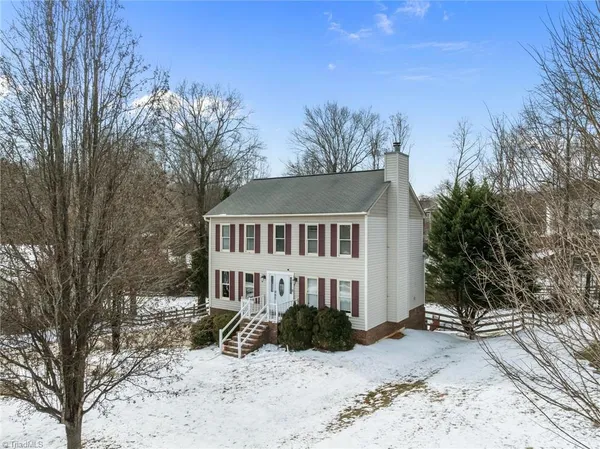 $387,500 | 6021 Stone Bluff Drive, Clemmons, NC 27012