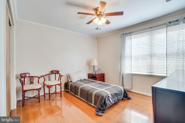 $849,900 | 4978 Dequincey Drive, Fairfax, VA 22032